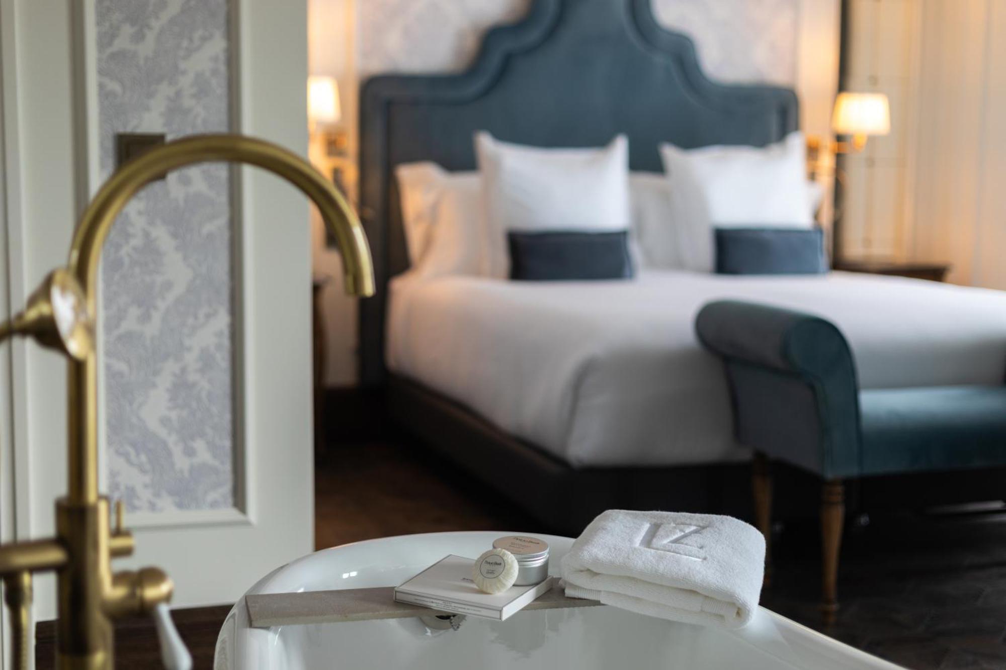 Hotel Luze Boutique ซานเซบาสเตียน ภายนอก รูปภาพ